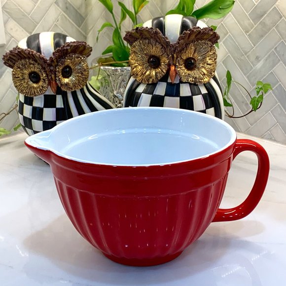 Kitchen Fuego Mixing Bowl With Spout Classic Look Oven And Microwave Safe Poshmark